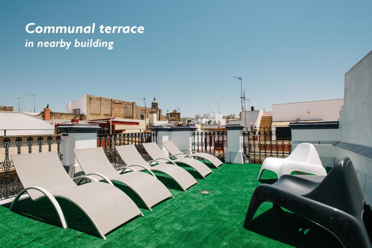 Hostly Rivero 2a Center Loft-fibre-communal Terrace-parking Optional-cless * Séville