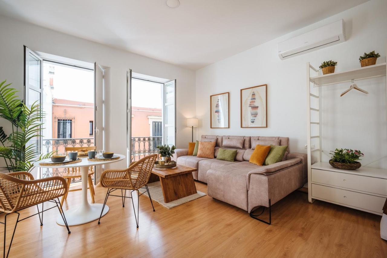 Appartement Hostly Rivero 2a Center Loft-fibre-communal Terrace-parking Optional-cless Séville